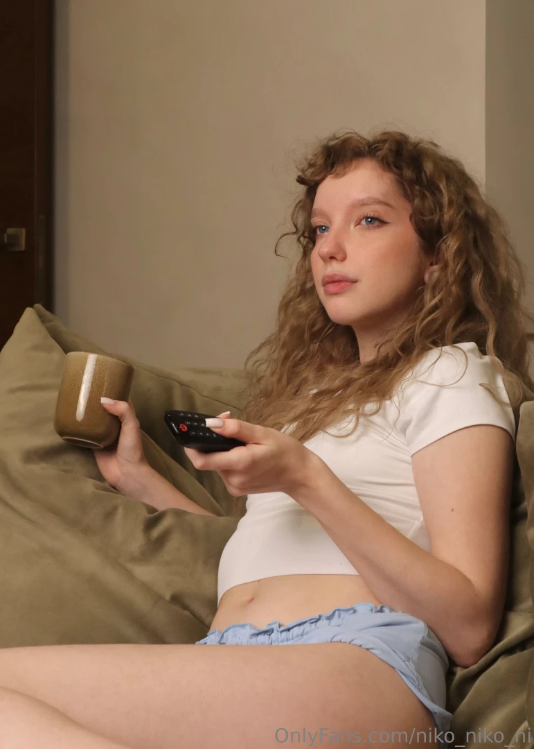 Would you like to come over to my place to watch a movie 