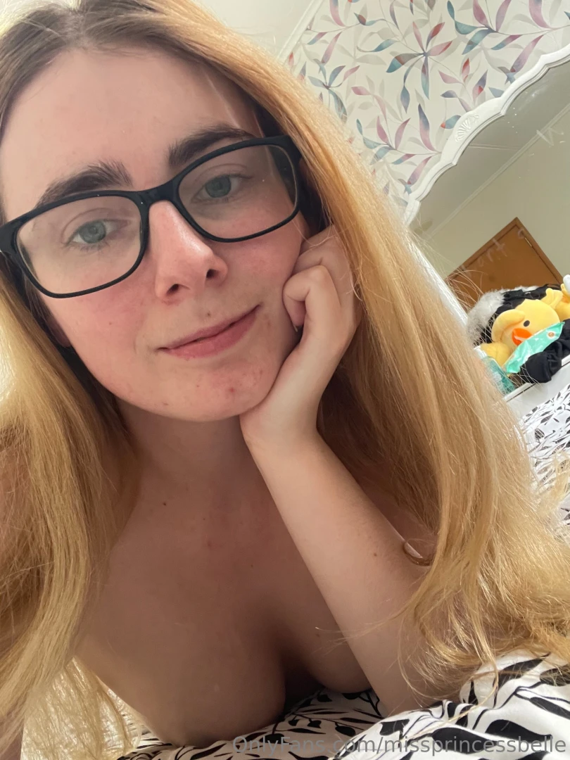 Thinking i might dye my hair a bit darker for the new year a nice 