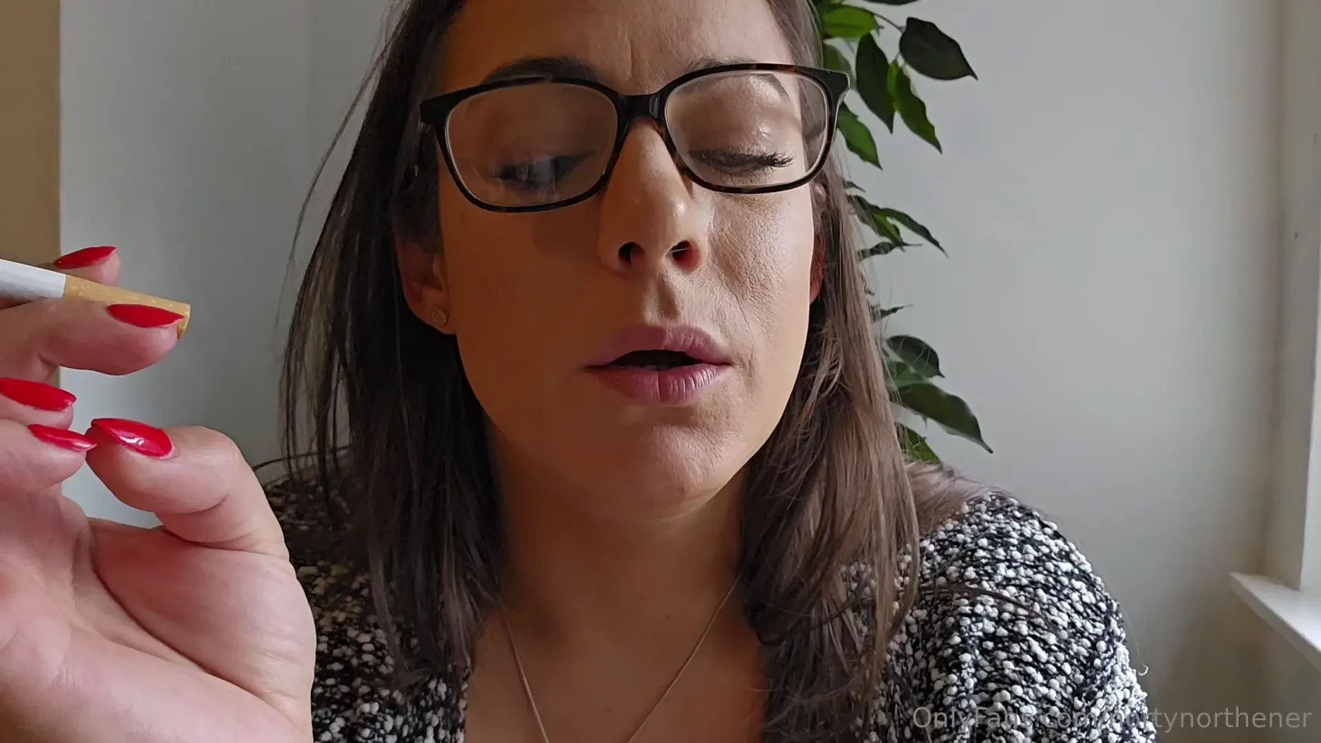 Smoking lovers bundle video 1 silent cigarette break watch as i part 1 