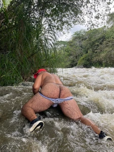 Que rico recibir verga al aire libre part 2