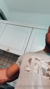 Big big biceps and happy sunday