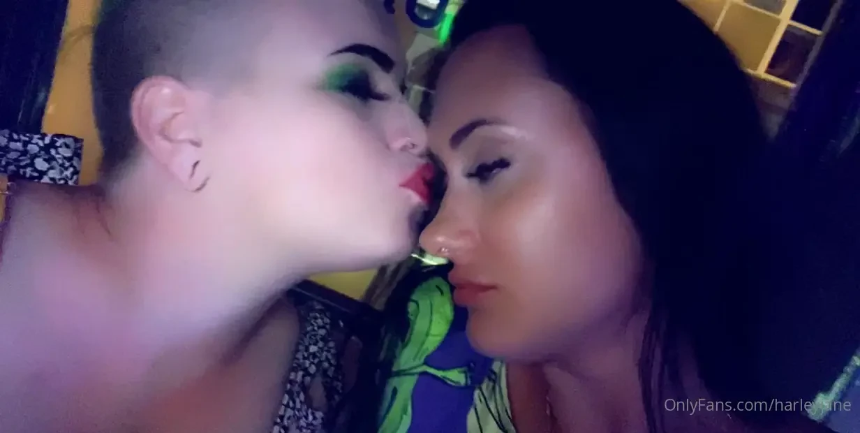 Subscribe to this beauty absolutely gorgeous onlyfans com kimmm_x part 2 