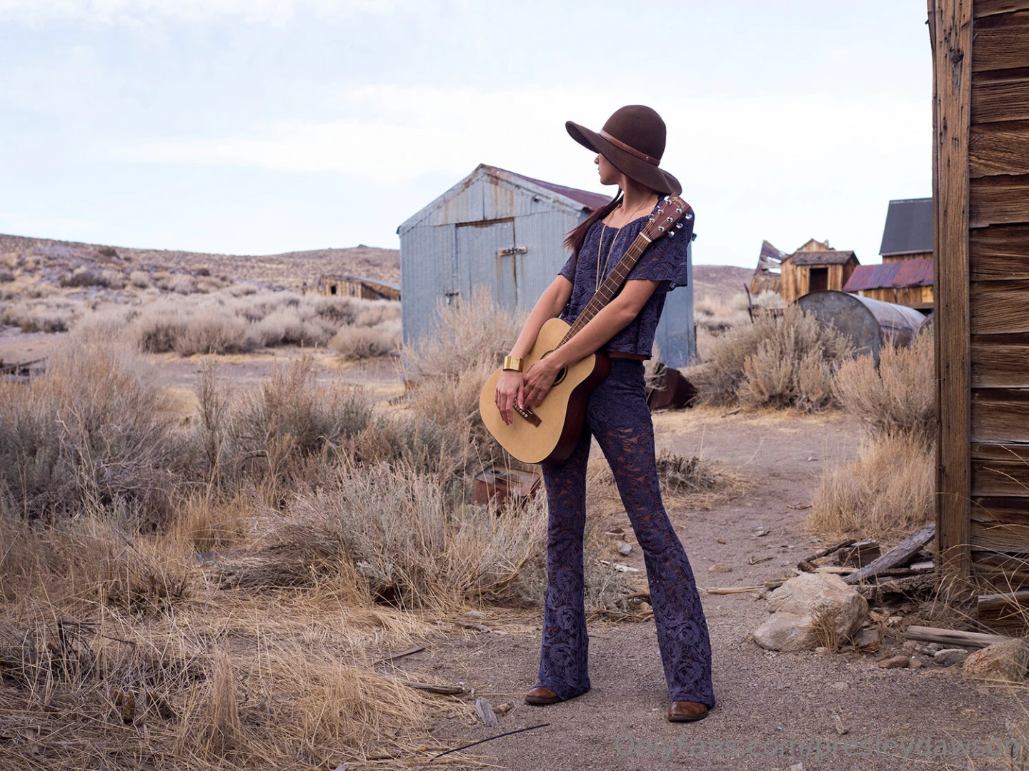 Ghost town gal part 1 