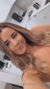 How s everyone s thursday what are you doing today