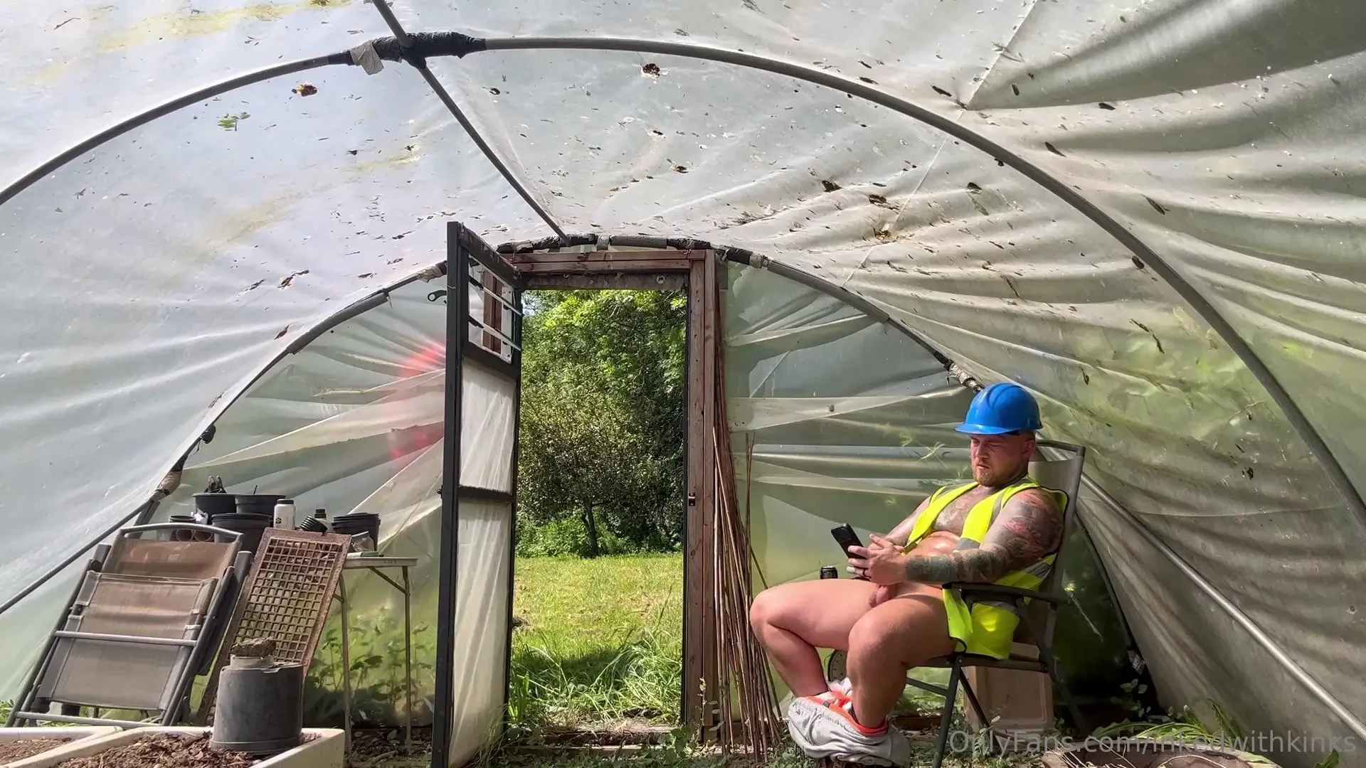 I got caught wanking when i was suppose to be working 