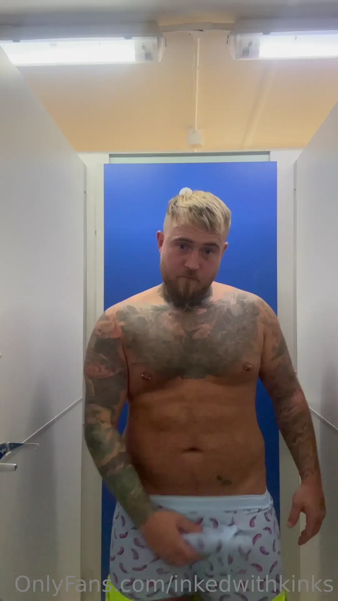 Just showing of my new boxers from primark 