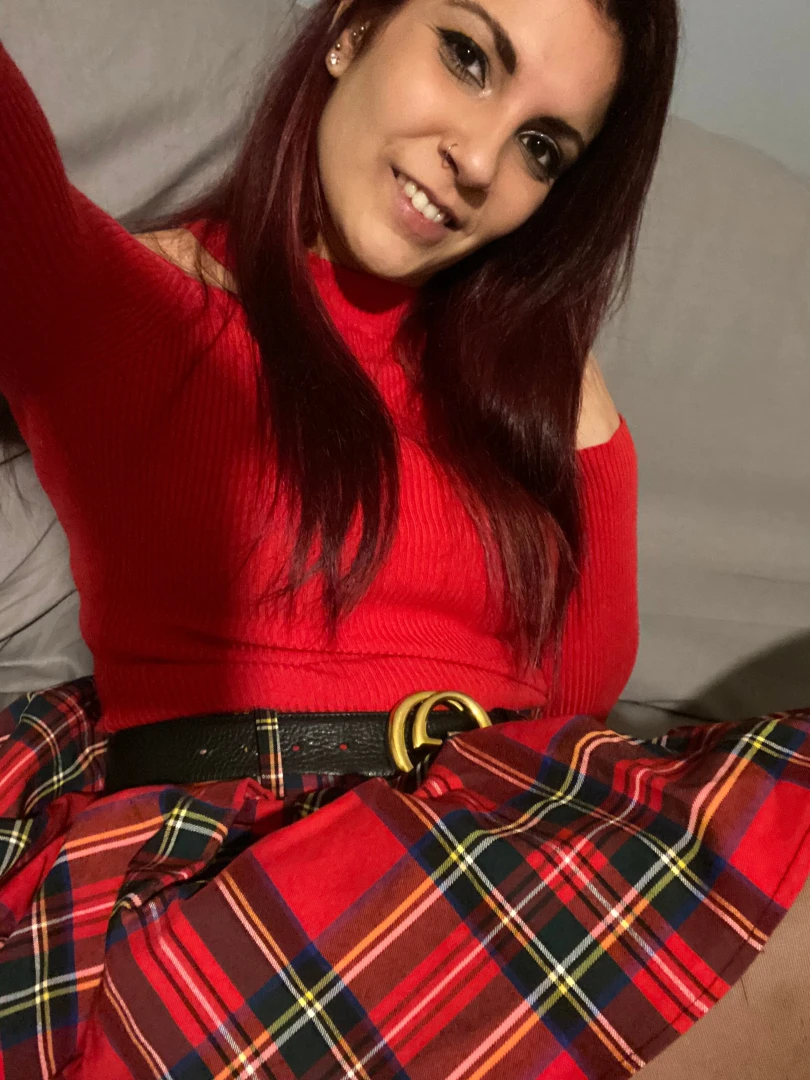 E voi vi siete vestiti di rosso buon anno nuovo a tutti amori miei 