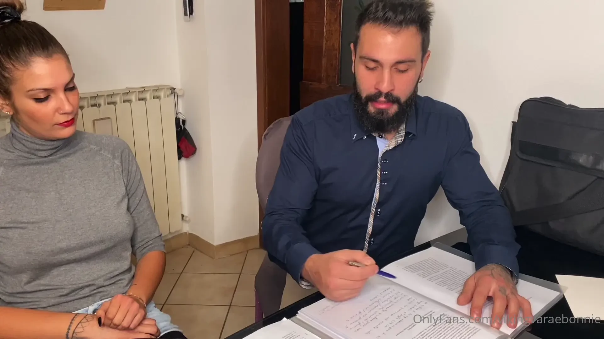 Ripetizioni di la studentessa insegna a scopare sostenete la nostra 