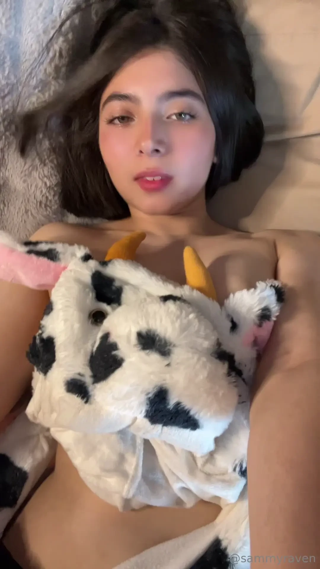 Wanna join me come in my dms 