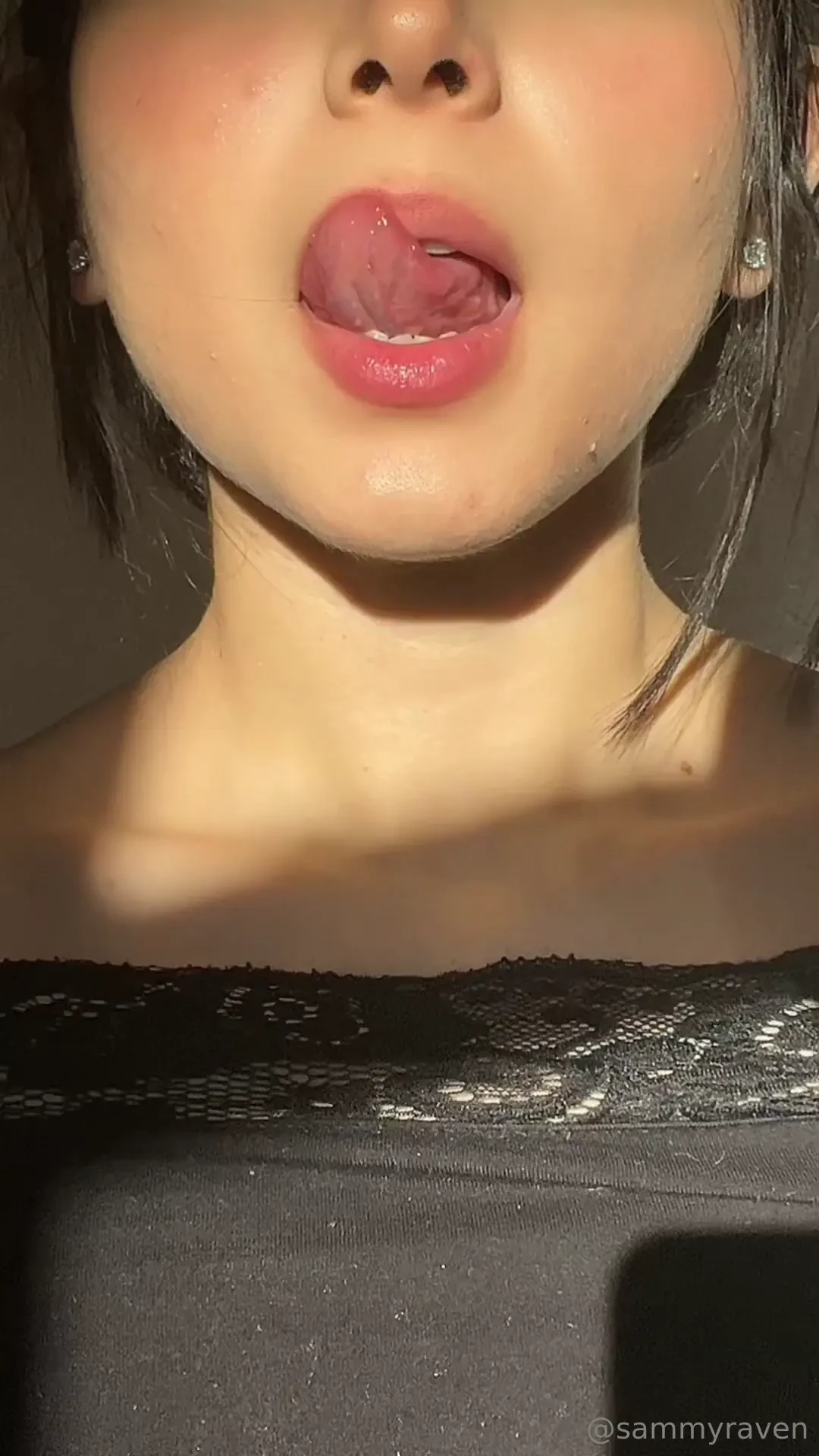 Can t help but lick my lips i m thirsty is anyone available in dm to 