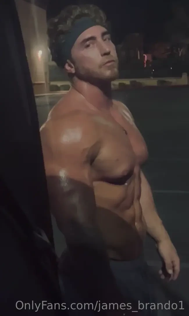 Your muscle god 