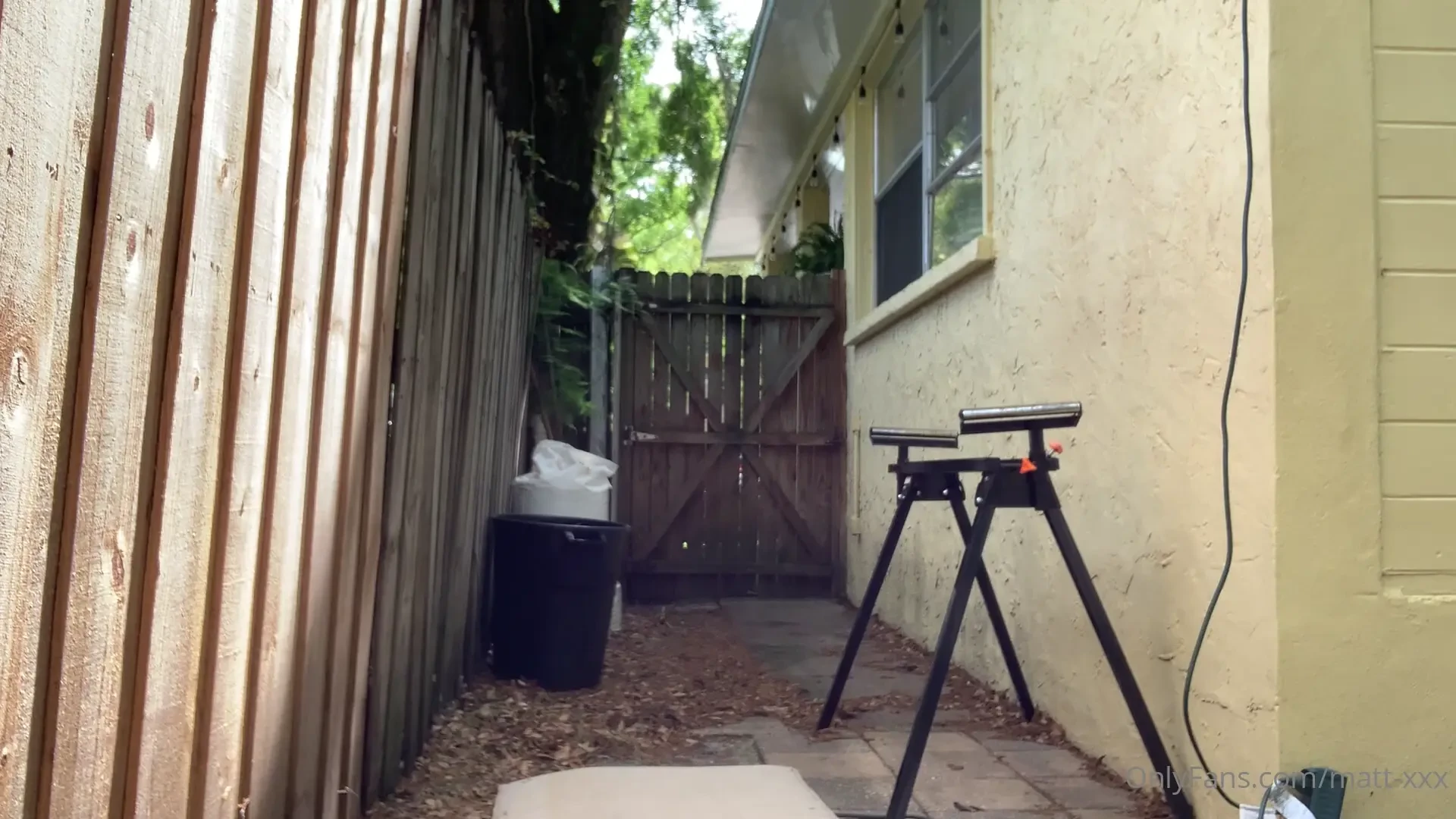 Good morning pigs and perverts back yard fucking is the best you 