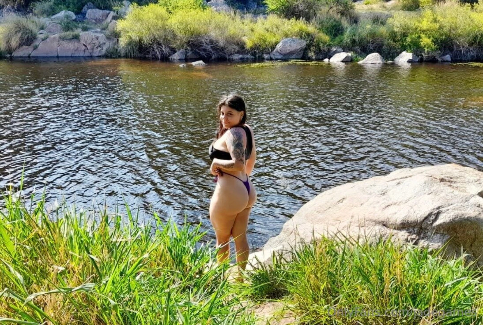 Surrounded by the beauty of nature i remain the centre of your 