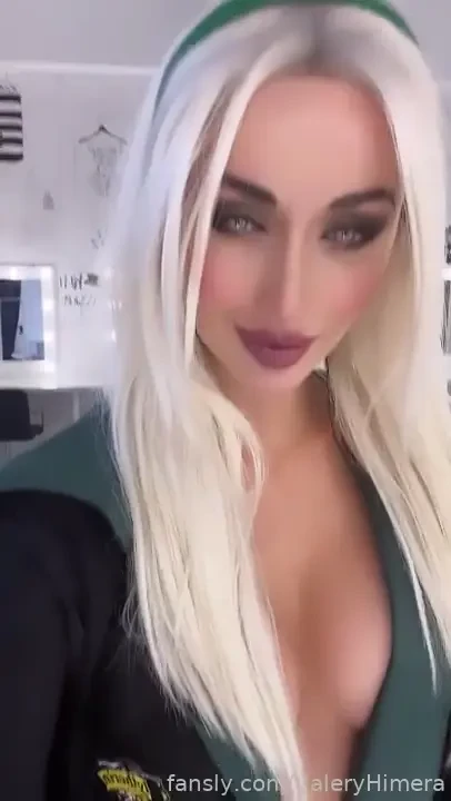 Sexy evil girl yes or no fyp slytherin blondhair sexycosplay sexy 