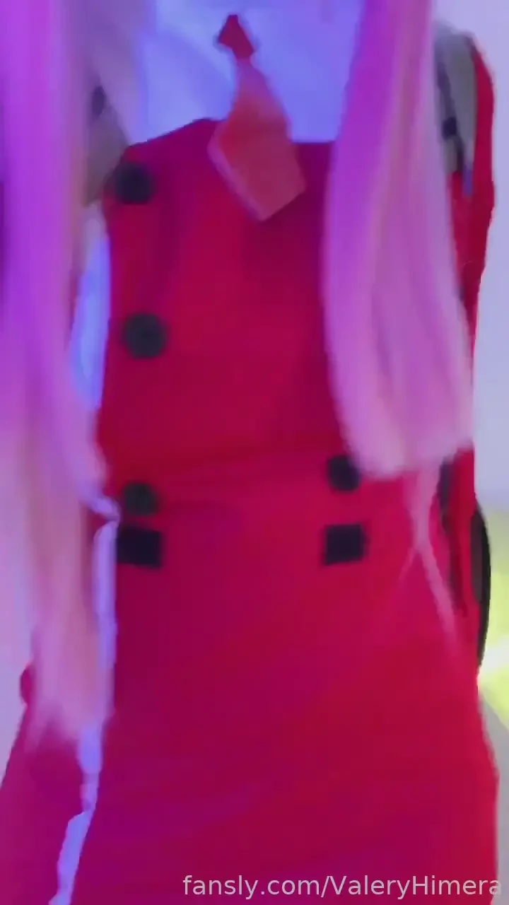 I have cute cosplays too fyp cosplay sexycosplay zerotwo girlnextdoor 