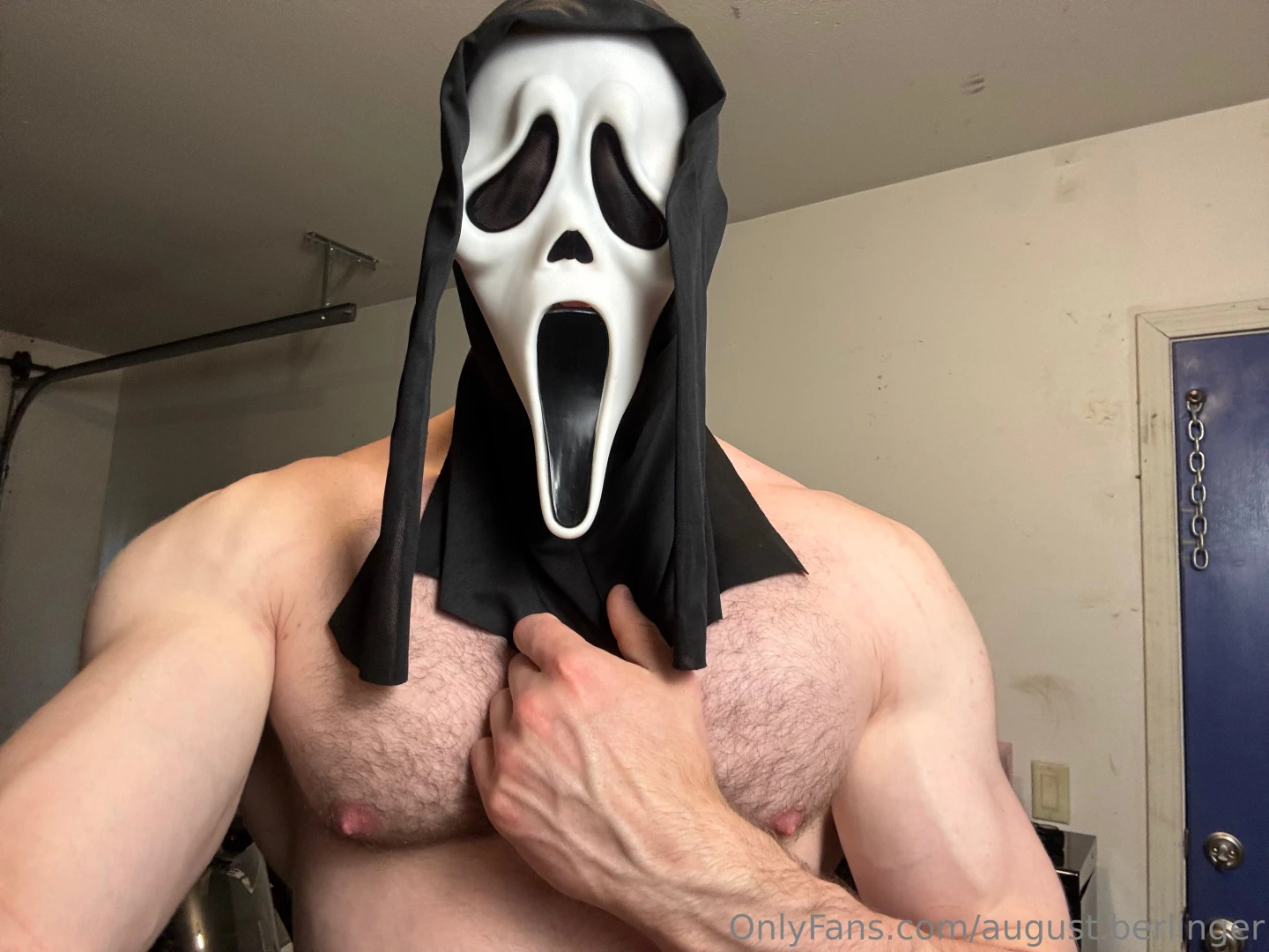 What s your favorite scary movie part 107 