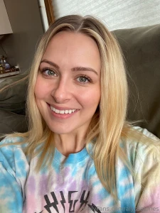 Selfie i hope you re having a great day