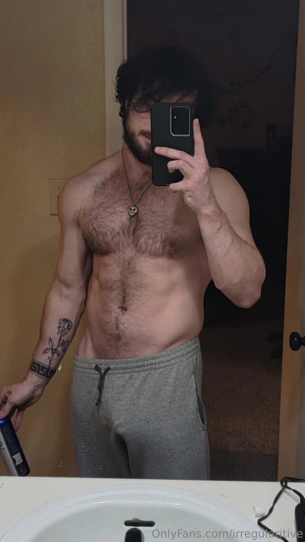 Who s counting down to new years with me tomorrow 