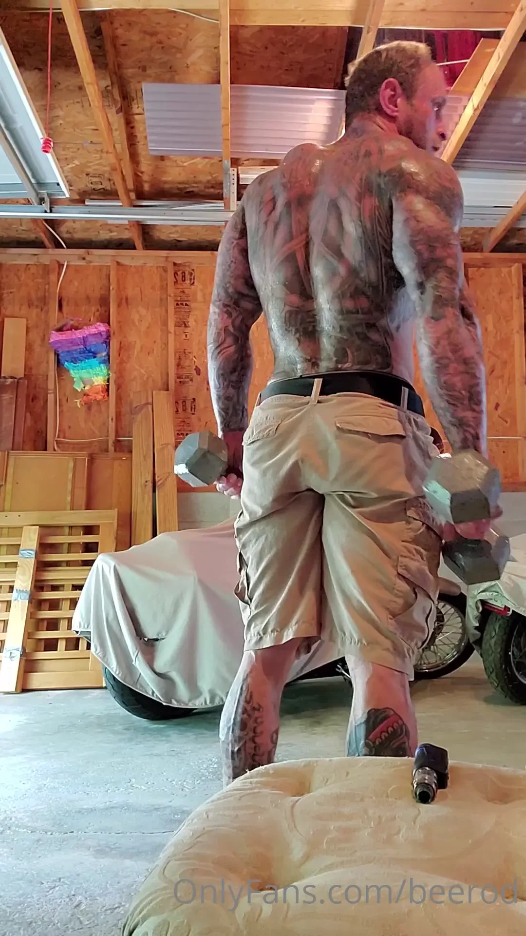 Friday shoulder workout and flex 