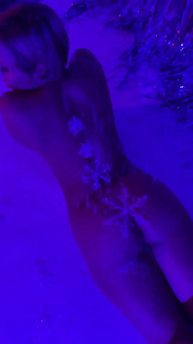 Bts from last night - let it snow 