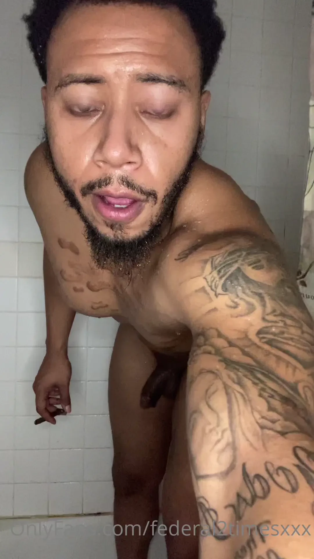 Note this is for all my loyal fans who have been consistently showing 