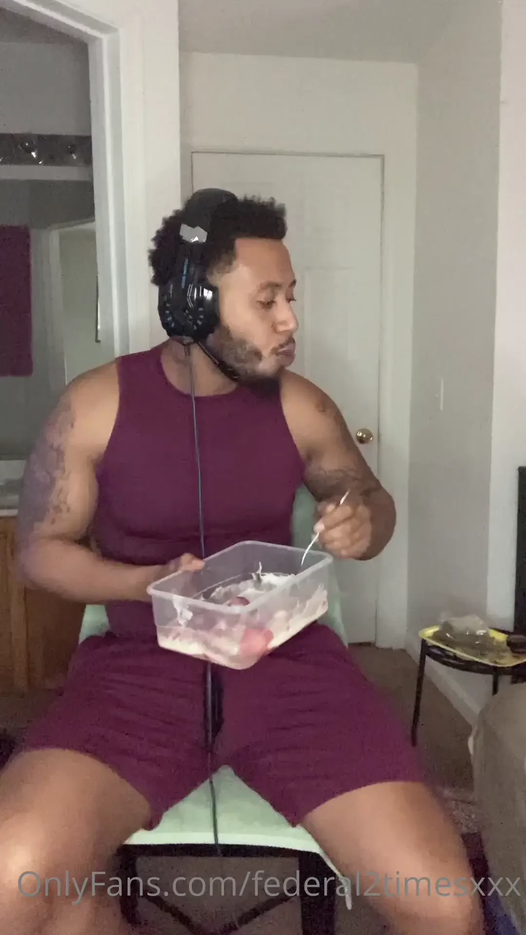 All that sitting back shit and not tipping me y all going start 