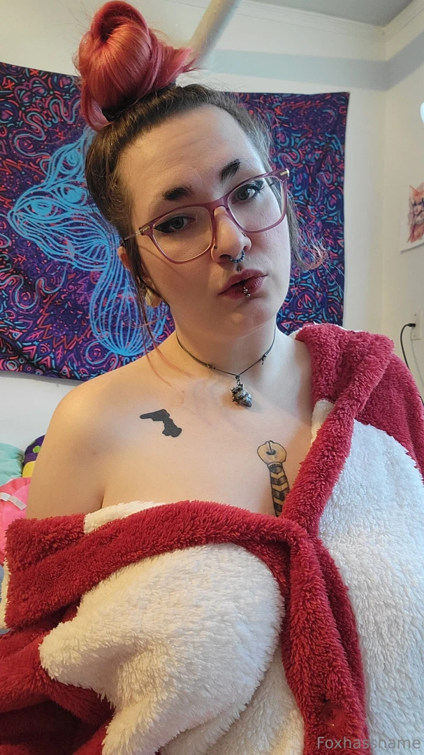 All we really want is boobs right plus a little kitty peak in the ppv part 1 