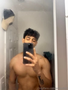 The shower s hot but i m hotter lol