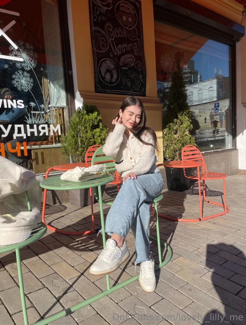 I am a sun man i don t need anything else sun air and a cup of coffee 