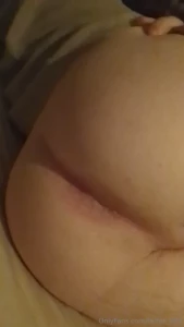 Think me ass needs a good tongue cleaning what do you think