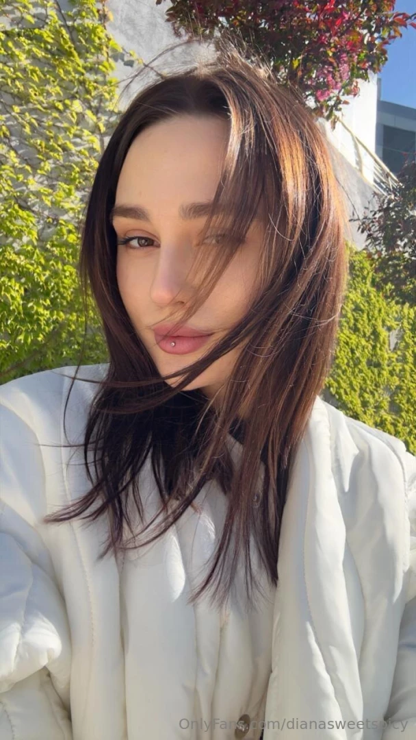 Nature s touch sunlight s kiss but tell me which one do you like more 