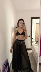 Transparent intentions with hidden consequences what do you see first