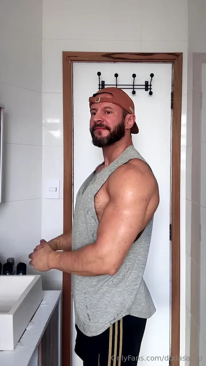 Influencerzinho de 100k sem censura 