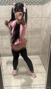 3 booty working out now part 1