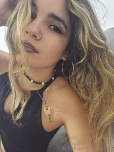 Only if you are truly someone valuable you can be under my hands