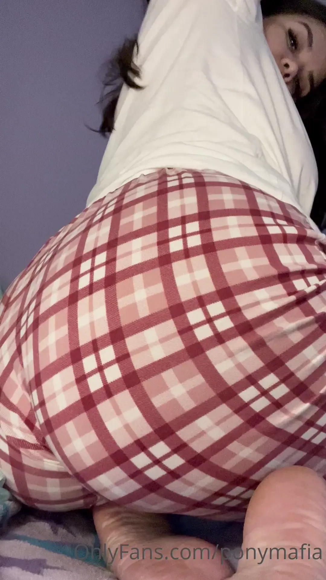 I m addictive to vibrators i want to addictive to your cock too 
