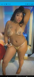 I wanna pop this pussy so bad for y all live but idk when y all here