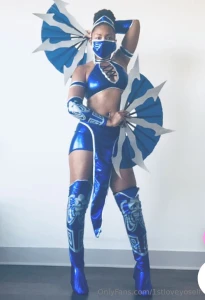 Coming back to onlyfans cosplay edition what outfit u wanna see me in part 3