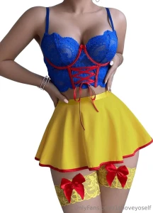 Coming back to onlyfans cosplay edition what outfit u wanna see me in part 1