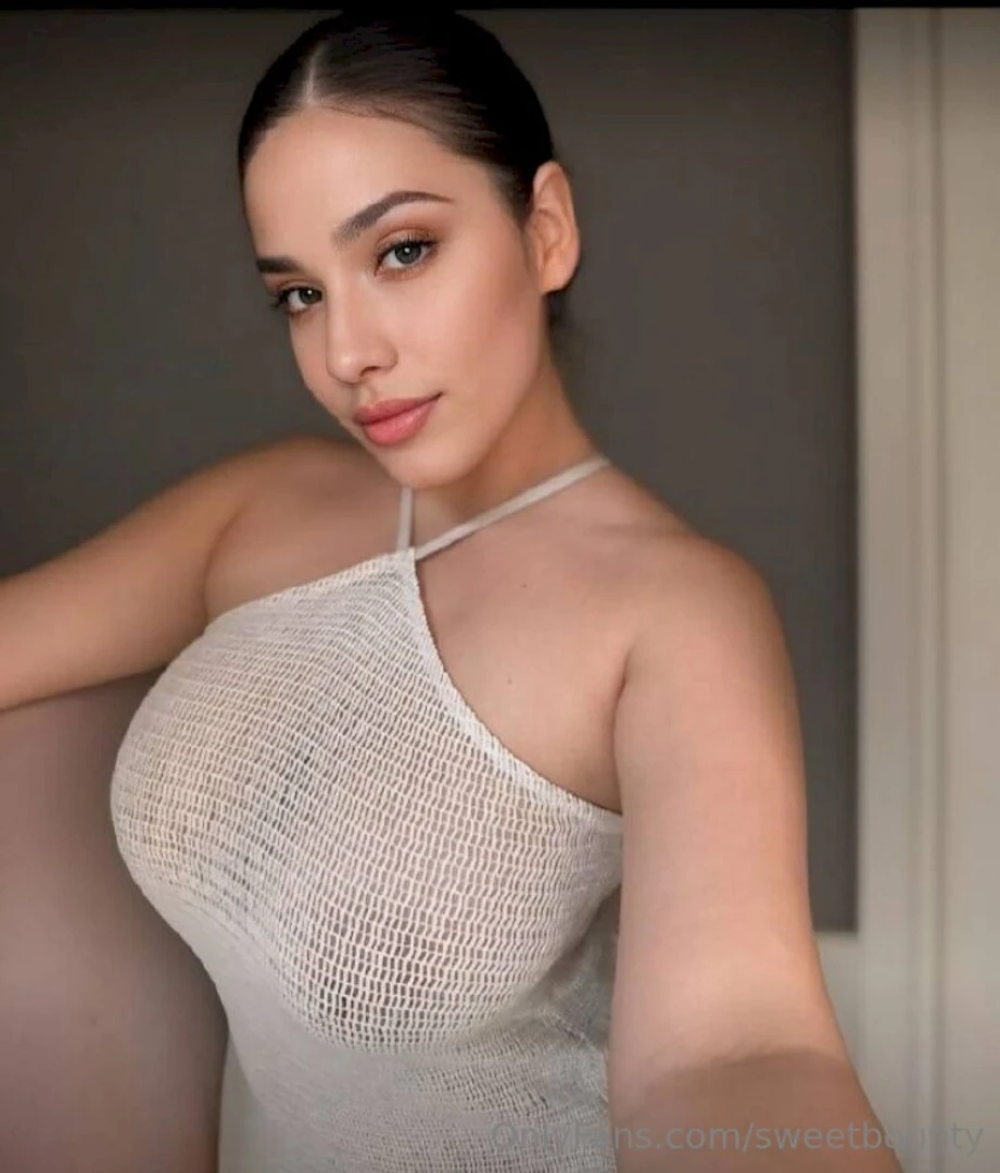 Click here - monika_ddd this cutie is online and horny show her some part 105 