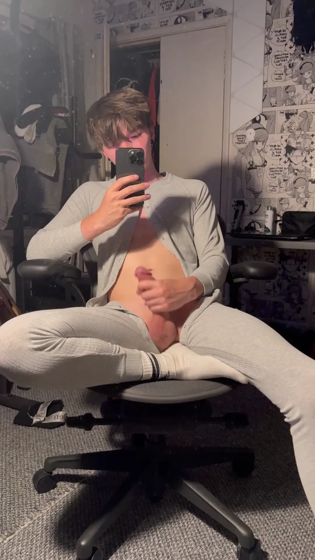 Had a cold past couple days won t stop me stroking my cock tho 