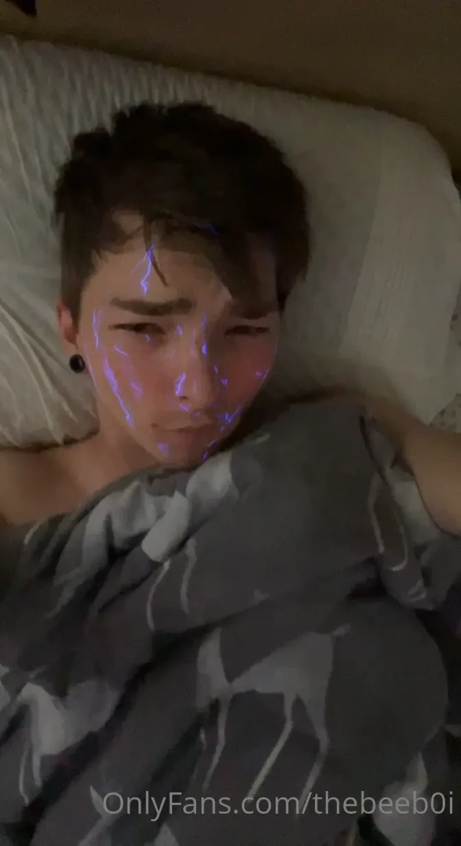 Good morningggg me nutting in b0ibeetle mouth 