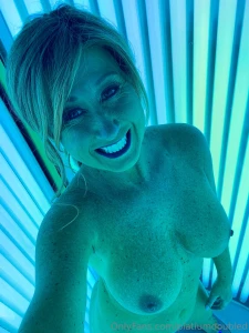 Boobs always make monday better