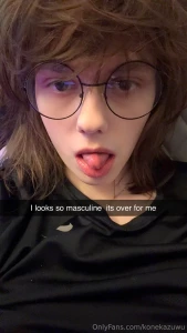 Hi guys im alive and well here s some proof 3 bending over like that