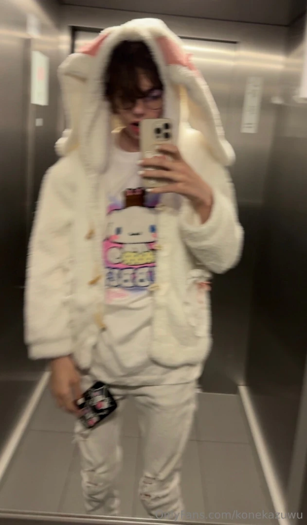 Sorry for leaving yall alone guyss ill be back soon heres me hungover 