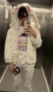 Sorry for leaving yall alone guyss ill be back soon heres me hungover