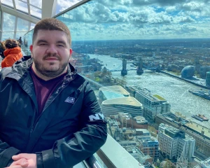 Causing on the river thames with tower bridge behind part 1