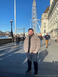 Just been under the ocean shark watching the sea life show just here