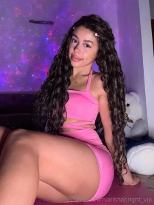 May i send you more pretty pics of me tell me y or n