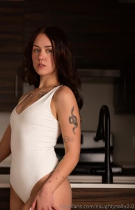 Tell me what gets you hard i ll make something extra spicy for the